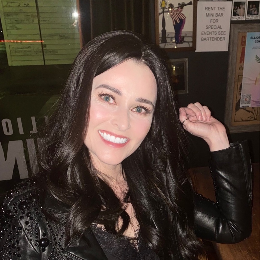 Meet your Posher, Lori